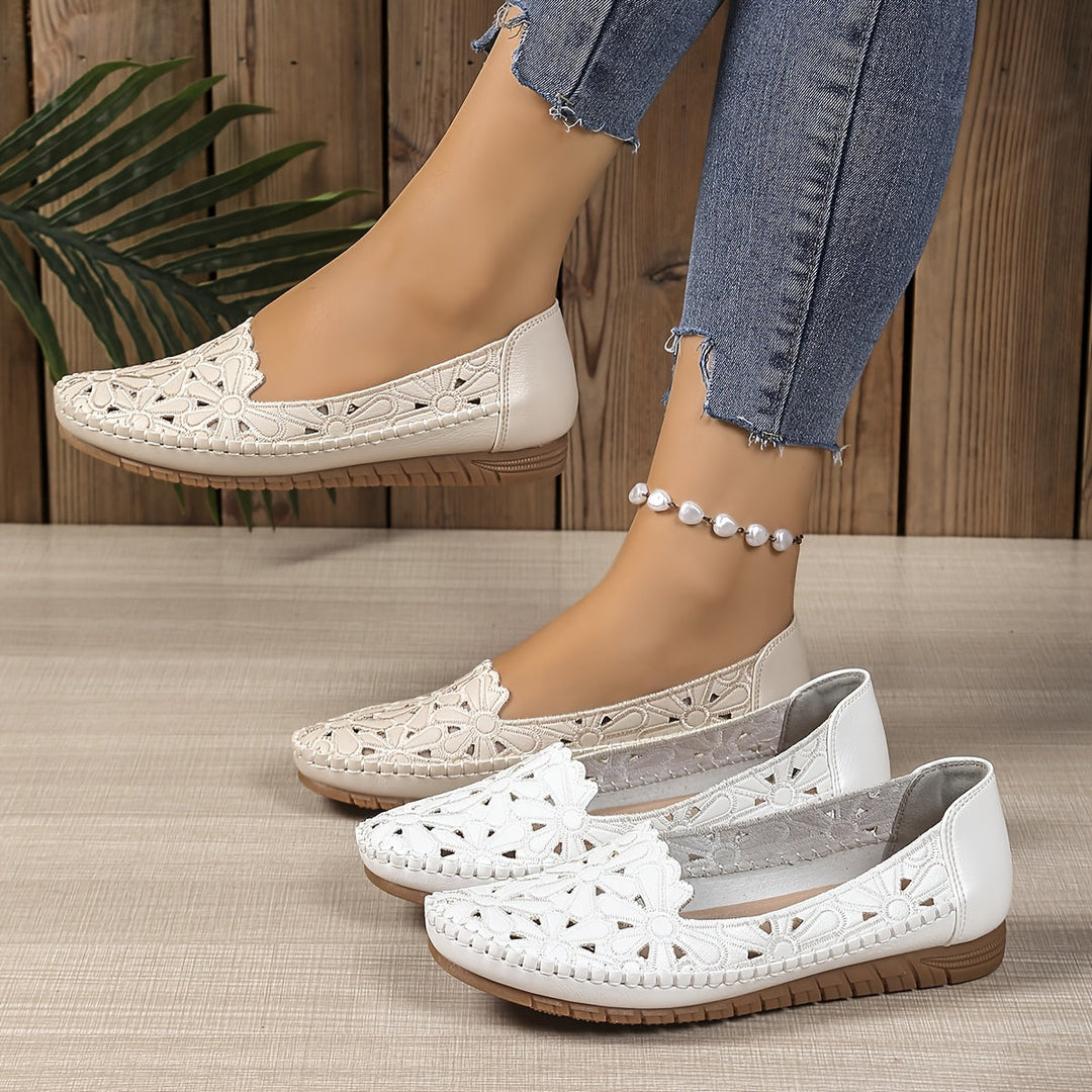 Fleurie | Ballerines ajourées à motif floral