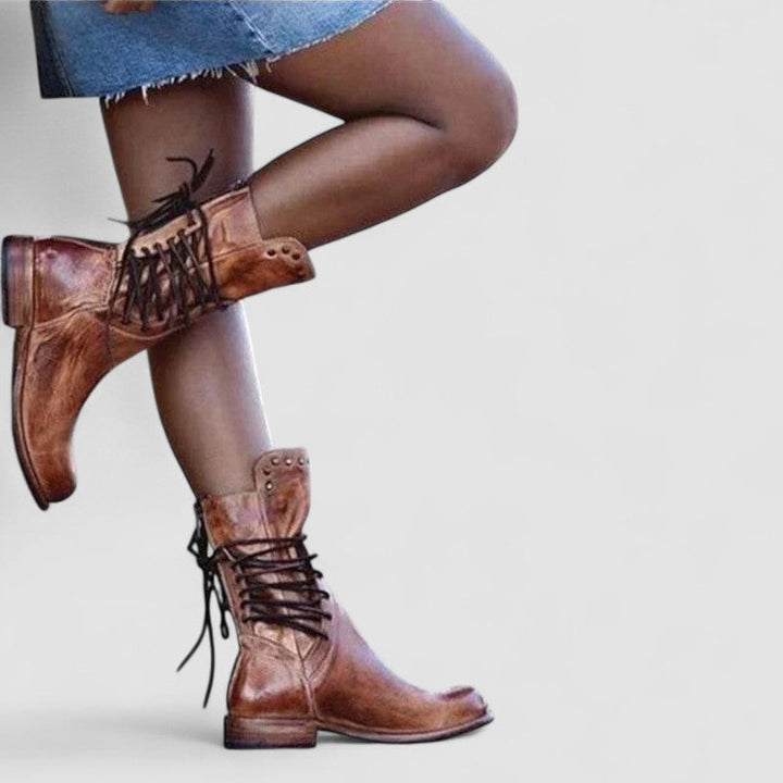 Mae | Bottines à lacets cloutées