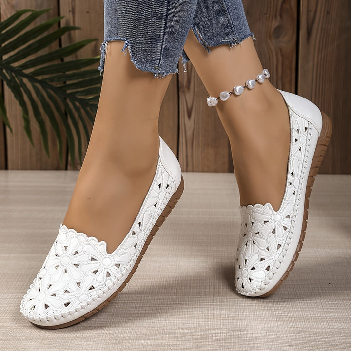 Fleurie | Ballerines ajourées à motif floral