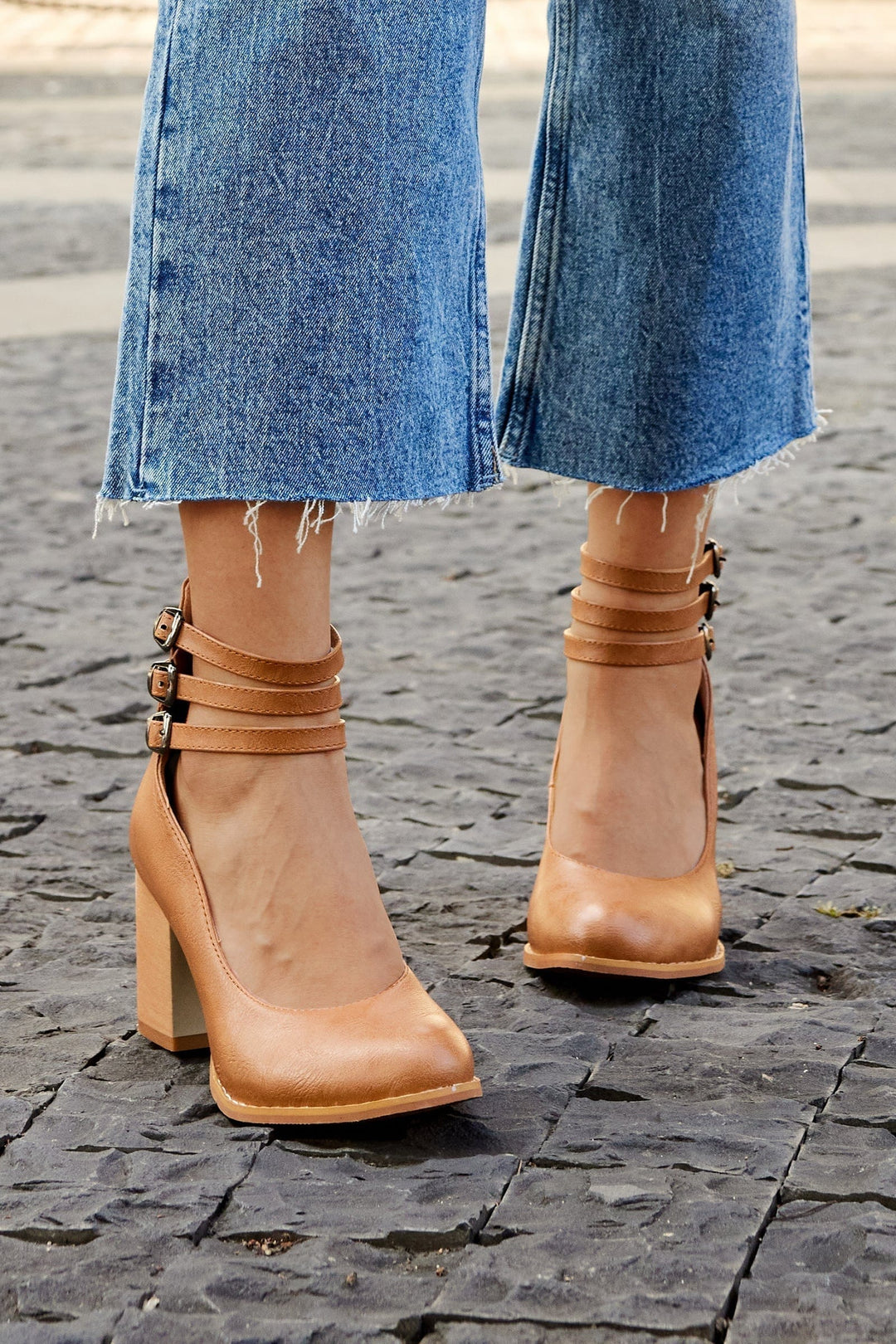 Ariana | Talons à triple boucle