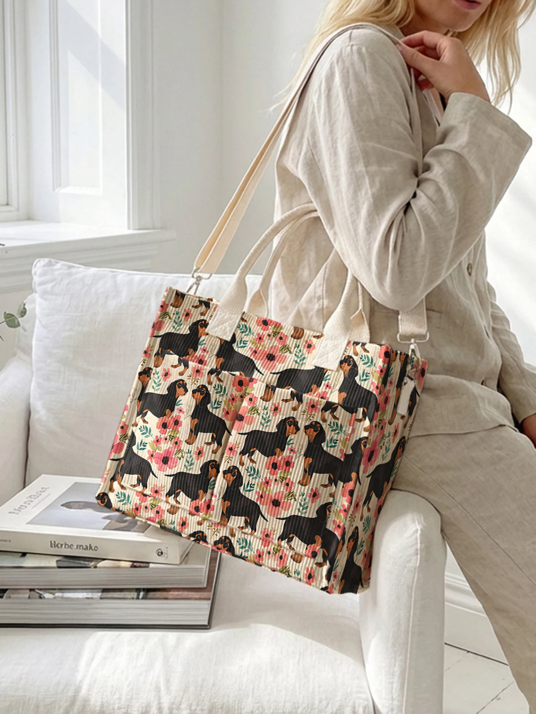 Dolly le Teckel Fleuri | Sac cabas en velours côtelé