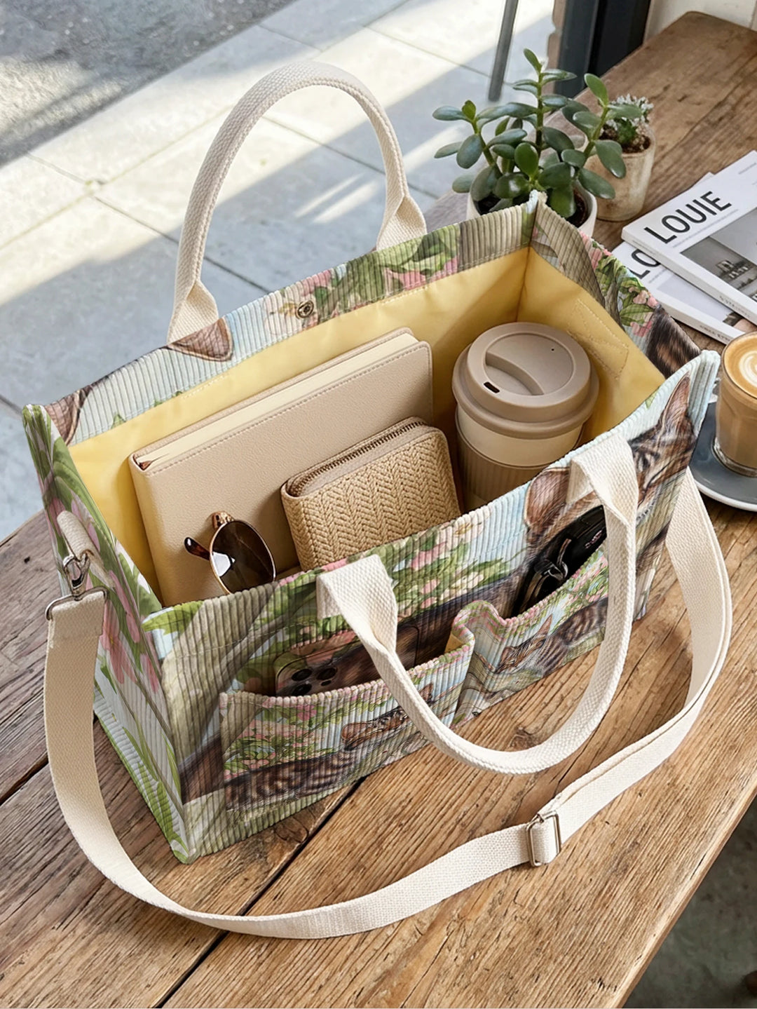 Chat Tigré Fleuri | Sac cabas en velours côtelé