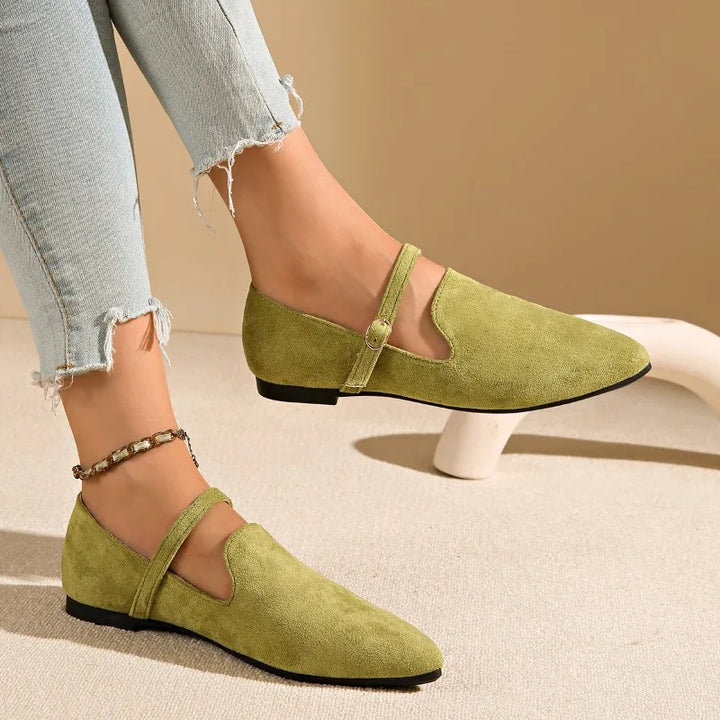 Melodie | Chaussure plate à la mode avec boucle