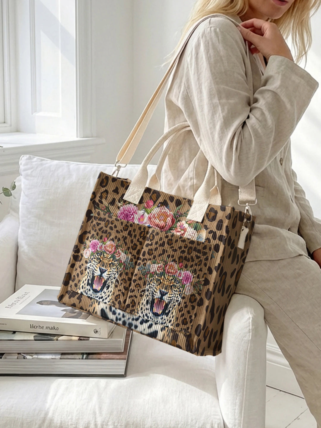 Léopard Fleuri | Sac cabas en velours côtelé