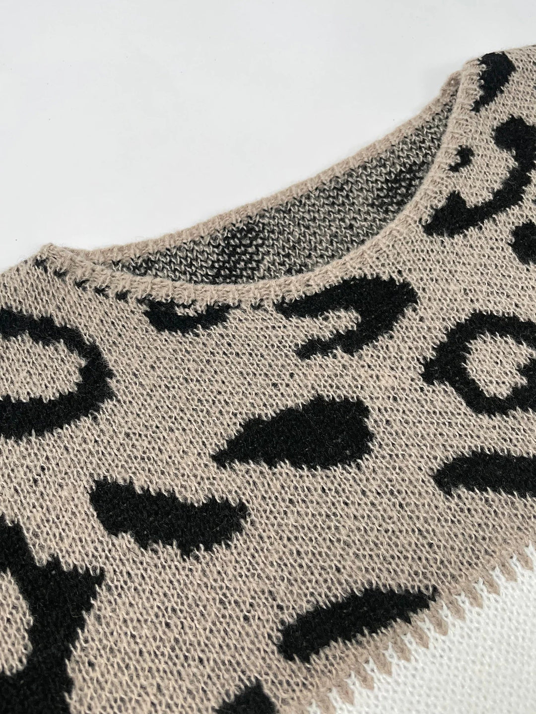 Solène | Pull à motif léopard