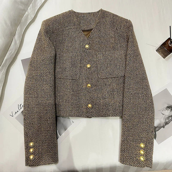 Blazer court à boutons dorés