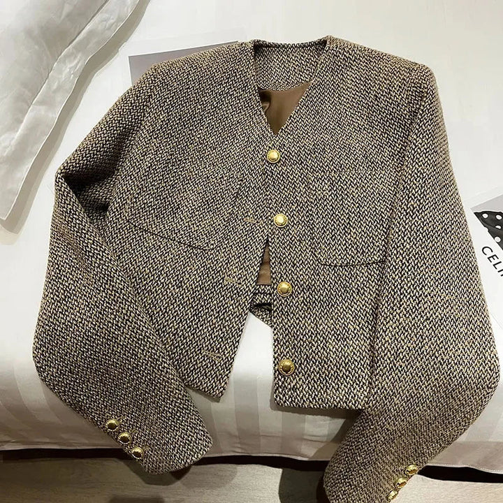 Blazer court à boutons dorés
