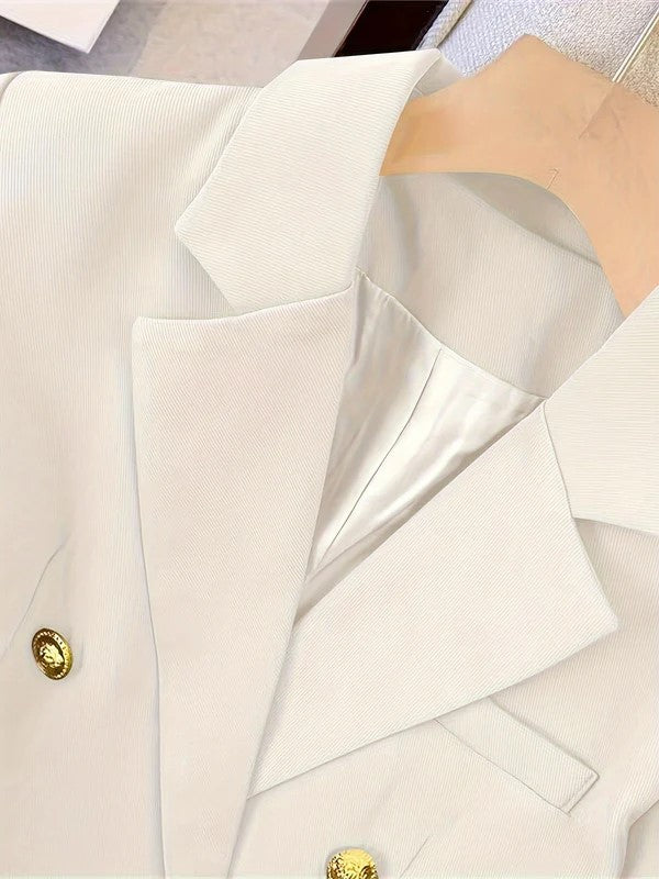 Blazer croisé à boutons dorés