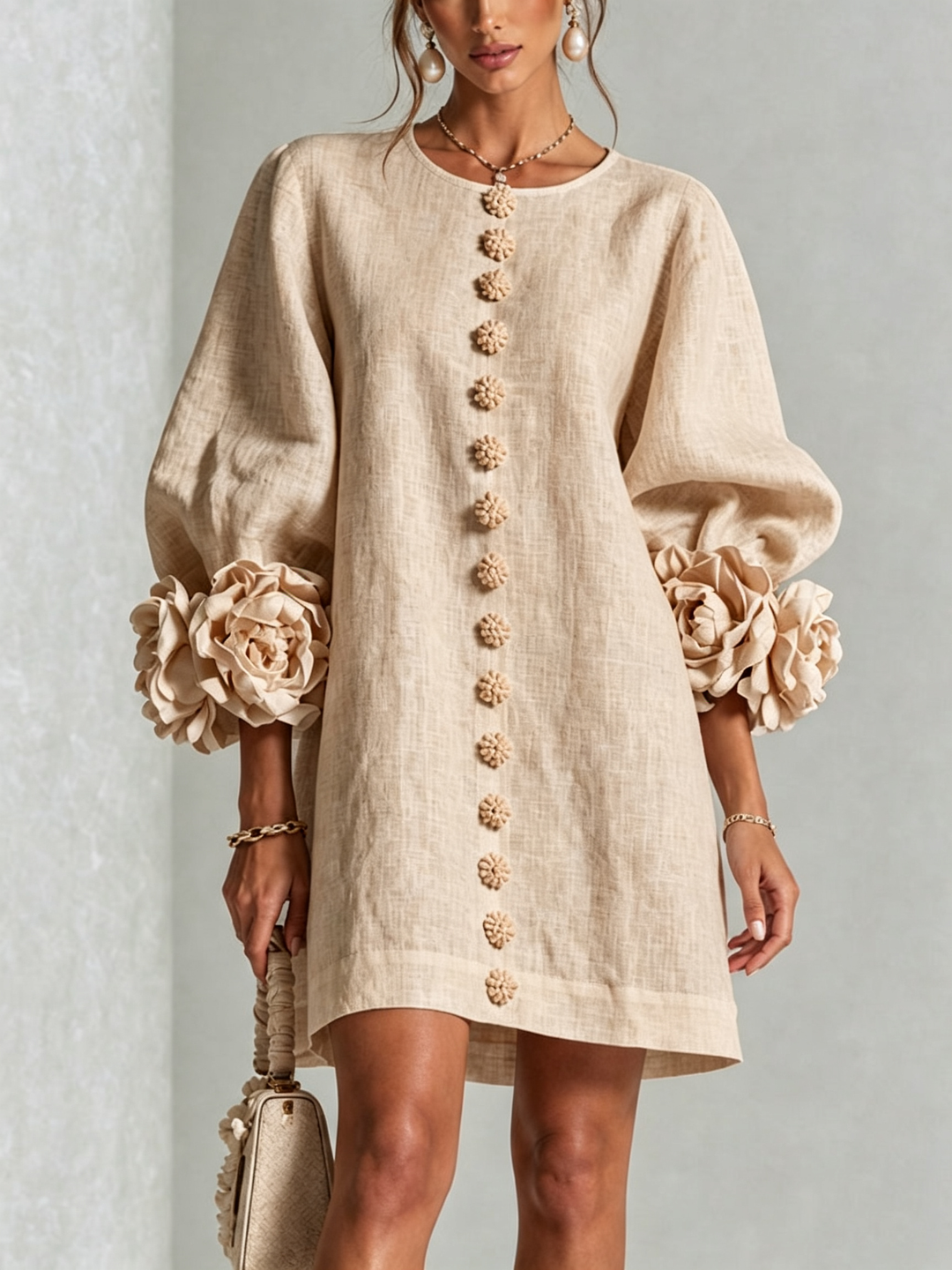 Amara™ | Robe Mini Élégante avec Boutons Floraux