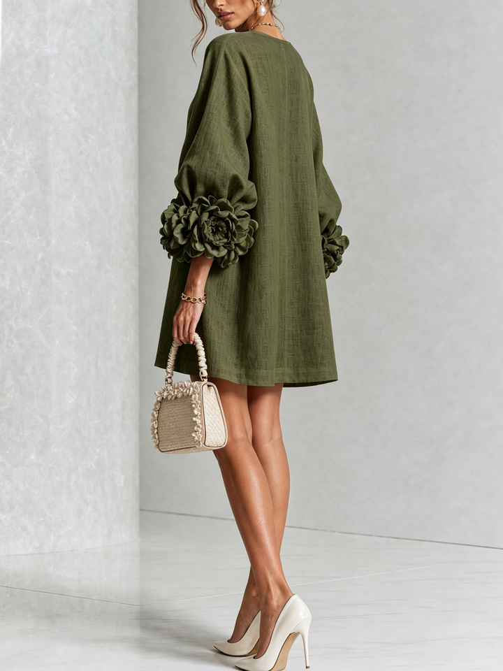 Amara™ | Robe Mini Élégante avec Boutons Floraux