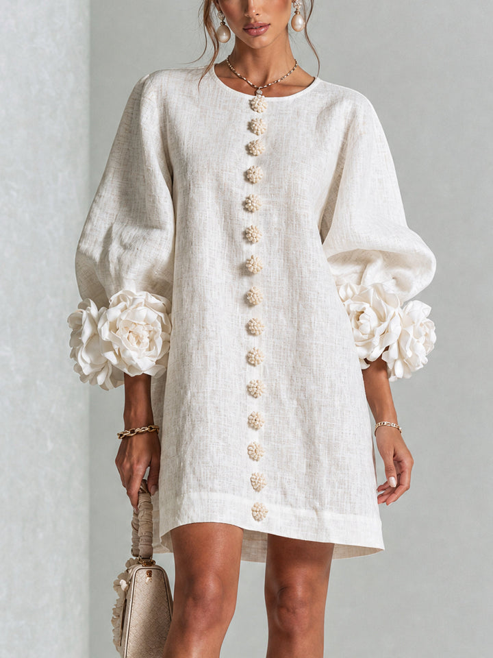 Amara™ | Robe Mini Élégante avec Boutons Floraux