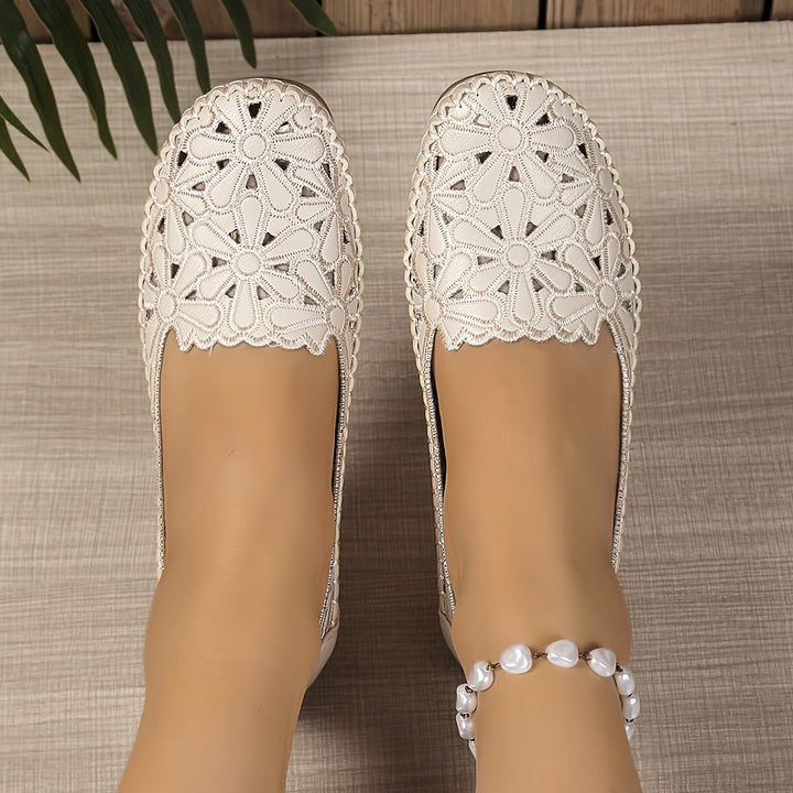 Fleurie | Ballerines ajourées à motif floral