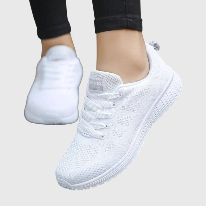 Louelle | Baskets en maille à lacets